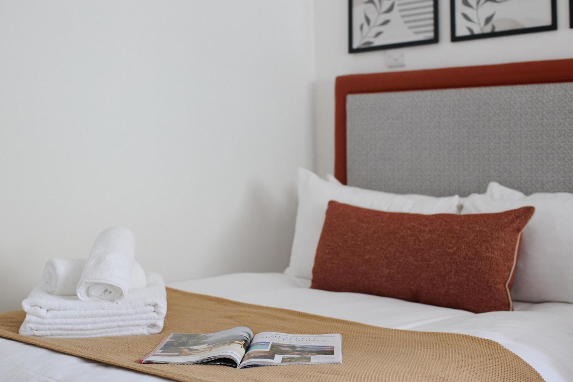 Luxurious Studio Retreat - La Reserve Knightsbridge Londen Buitenkant foto